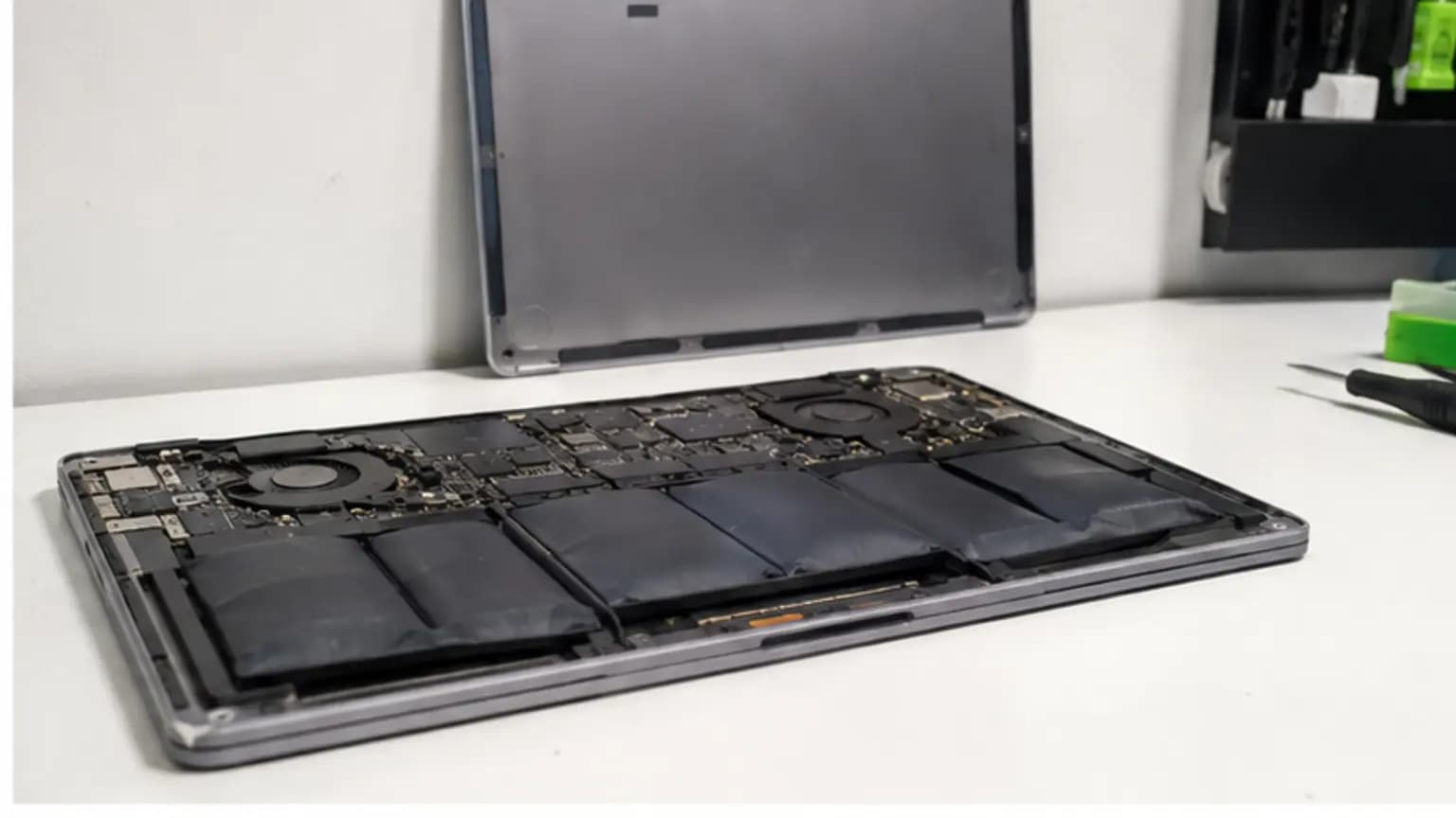 Our Step-by-Step Diagnostic Process for MacBook Repair Tampa at True One Fix in Tampa