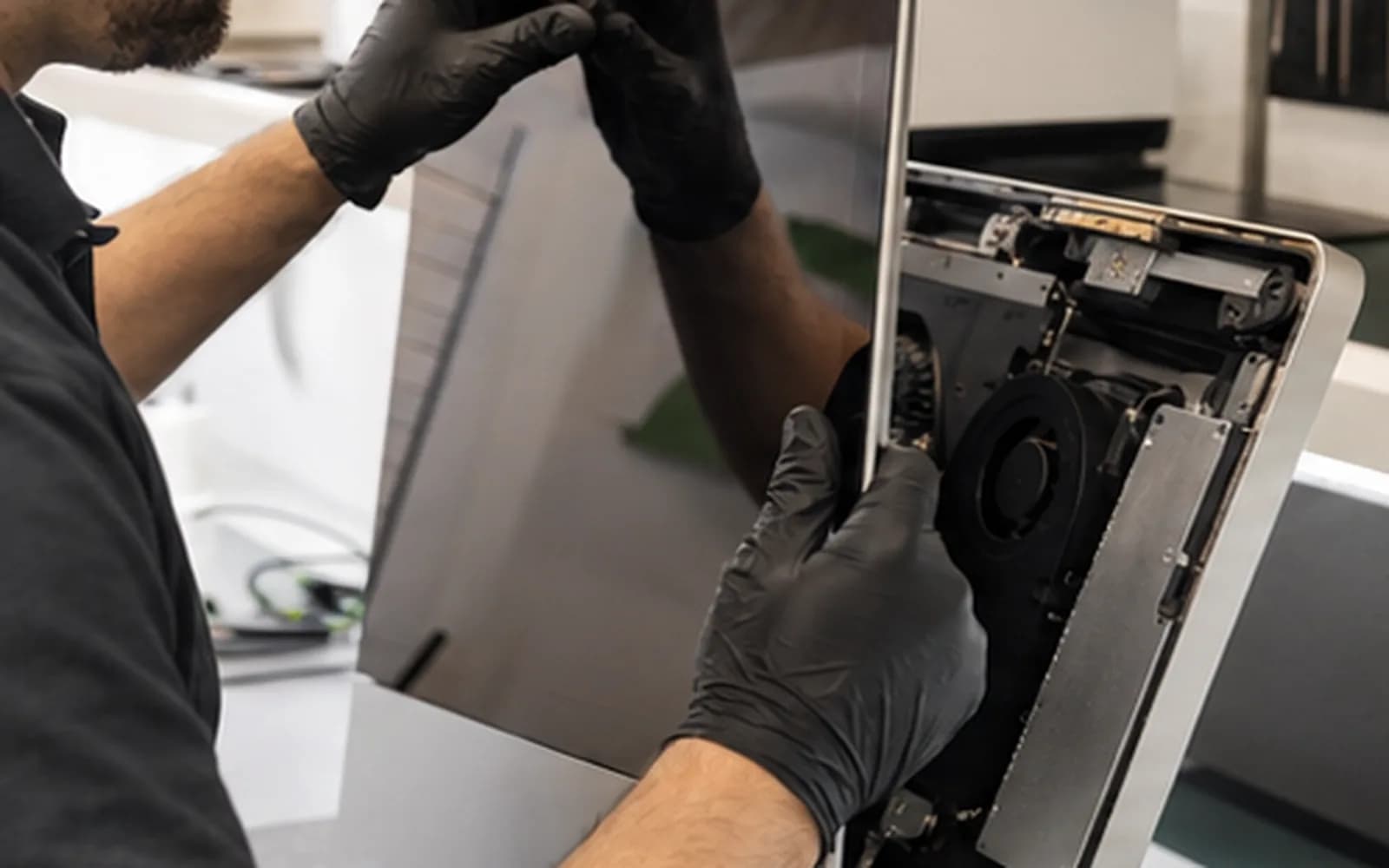iMac Repair Tampa professional computer repair service at TrueOneFix in Tampa